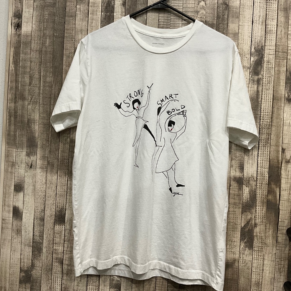 CITIZENS OF HUMANITY NEW TEE STRONG..SMART..BOLD